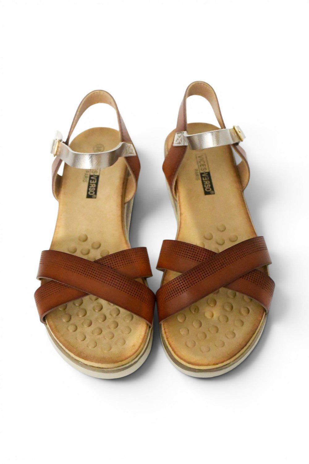 sandalias e mujer en color marrón y agarre al tobillo en tono bronce con suela acolchada y cómoda de talla grande