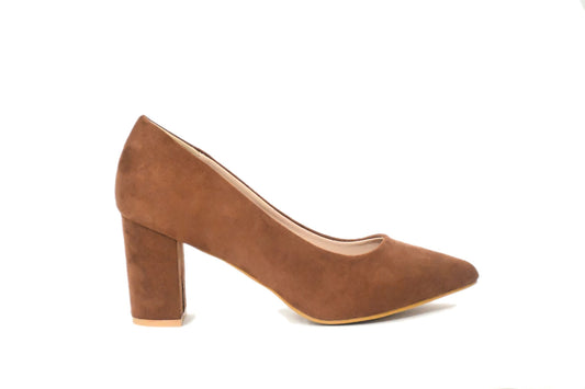 Zapato de tacón camel de ante