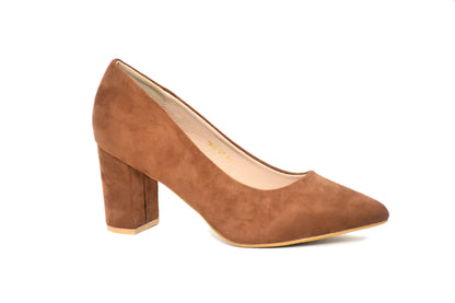 Zapato de tacón camel de ante