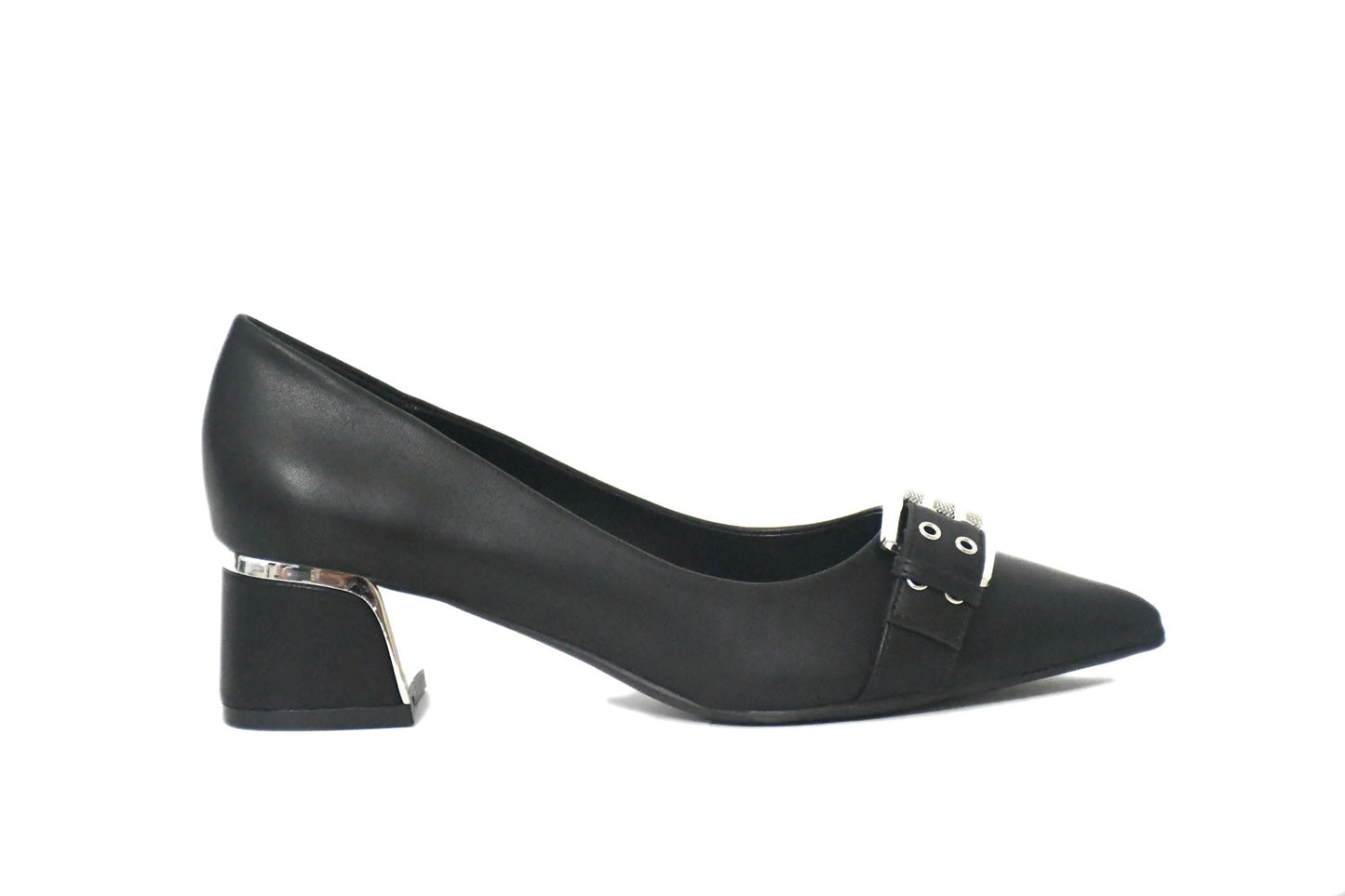 Zapatos de mujer en talla 42 de color negro y tacón ancho con detalles en tono plata.